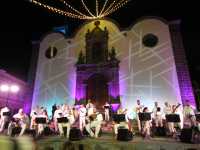 Amigos del Arte con las solistas, Elena González y María José Lugo en Tenderete.