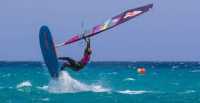 Último día de infarto en el Slalom X masculino en Fuerteventura: Pierre Mortefon acaricia el título