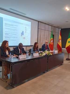 Canarias y Senegal abordan cómo mejorar la situación migratoria en un país que desea ofrecer futuro a sus jóvenes