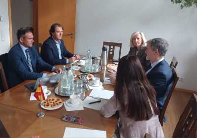 La estrategia aeroespacial canaria se presenta en Alemania