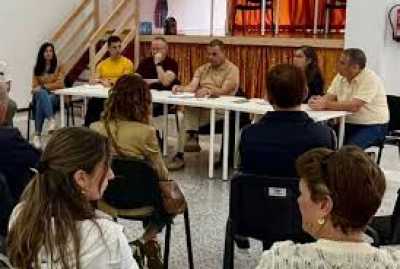 Juntos por Guía lleva a Becerril su plan de escucha activa “Barrio a Barrio”