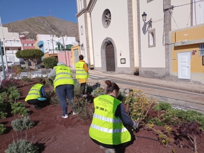 Guía ejecuta  un programa de empleo para unidades familiares sin recursos