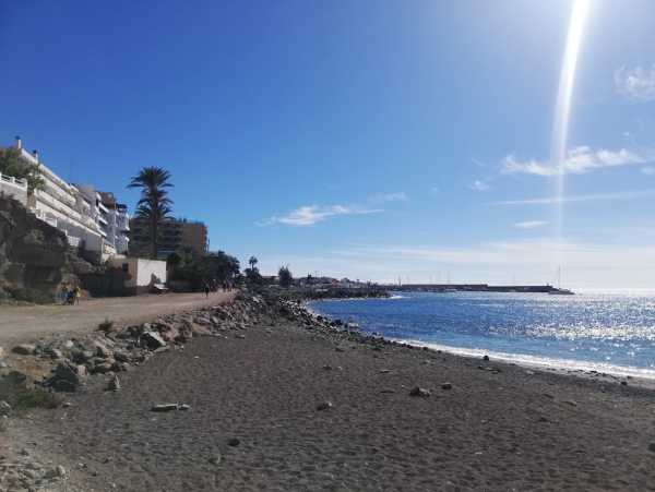 Fin a más de tres décadas de bloqueo  del paseo marítimo Marañuelas-Anfi