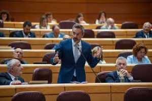 San Ginés advierte a Torres de que Canarias tomará la iniciativa si el Estado no acomete el Decreto-ley de Clavijo