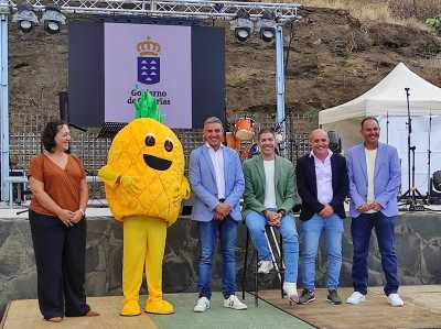 La II Feria de la Piña Tropical de La Frontera impulsa la revitalización de este cultivo en El Hierro