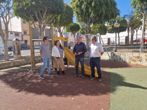 Telde culmina la instalación de nueve parques infantiles en diferentes barrios de la ciudad