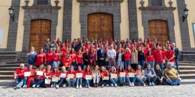 120 alumnos-trabajadores de los Programas de Formación en Alternancia con el Empleo realizados en Guía recibieron hoy su diploma