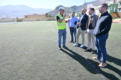 Gáldar traslada al consejero de Deportes las necesidades del municipio para mejorar sus instalaciones