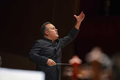 Chichon dirige la Quinta de Mahler con la Orquesta Filarmónica de Gran Canaria