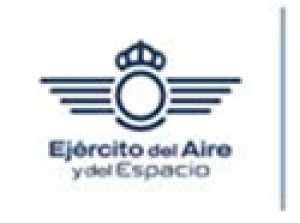 Más de 170 amantes de la aviación participan en la jornada de spotters del ejercicio internacional Ocean Sky 2025 en la Base Aérea de Gando