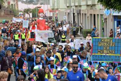 Telde se echa a la calle en silencio para celebrar la Cabalgata Accesible del Carnaval