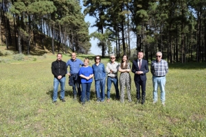 El Ayuntamiento toma posesión formal del Pinar de La Herradura, terreno de 30.000 metros cuadrados en el que proyecta un área recreativa