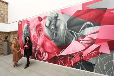 El ‘Galdós rojo’ de Matías Mata ya luce en el museo del escritor