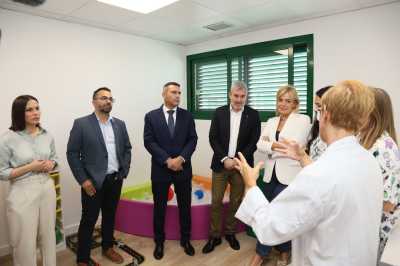 Clavijo reconoce la “labor humana” de los profesionales de la Unidad de Atención Temprana de Lanzarote