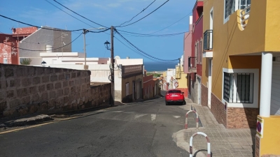 El Ayuntamiento cerrará al tráfico la carretera de El Agujero por tramos a partir del miércoles para mejorar la red de suministro de agua