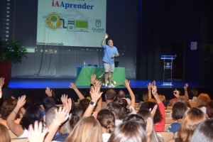 El profesorado de Gáldar y Agaete recibe una ponencia sobre inteligencia artificial en el Guaires