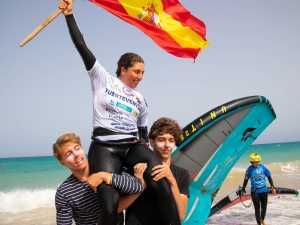 Este miércoles se entregarán los trofeos a los campeones de Freefly-Slalom y Freestyle de Wingfoil