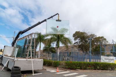 En marcha la renovación de las  canchas de pádel de Arguineguín